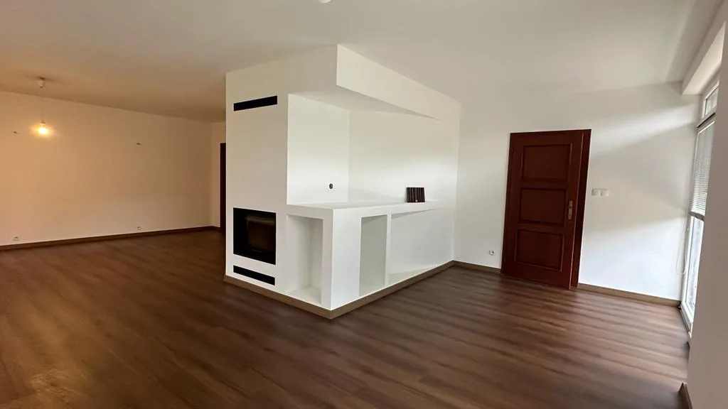 Moderná realizácia krbu 2 – Krby Uváček